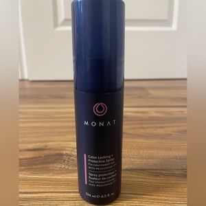 Monat colour locking protective spray